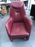 Goedzittende wijnrode leren fauteuil van Gealux, Ophalen, Gebruikt, Modern, 50 tot 75 cm