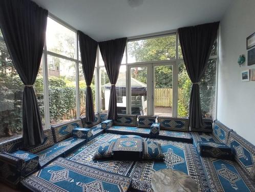 XL U-vormige paleisblauwe vloerbank (handmade) uit Istanbul, Huis en Inrichting, Banken | Bankstellen, Gebruikt, Hoekbank, Vierpersoons of meer