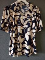 Shirt met bloemenprint - Maat M - ZGAN, Maat 38/40 (M), Beige, Ophalen of Verzenden, Zo goed als nieuw