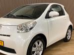 Toyota IQ 1.0 VVTi Comfort|Airco|, Auto's, Toyota, Stof, Gebruikt, Zwart, 4 stoelen