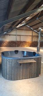 Hot tub/spa met houtkachel, 12 jets, LED lamp en isolatie, Ophalen, Trap, Nieuw, Wellnessandgarden