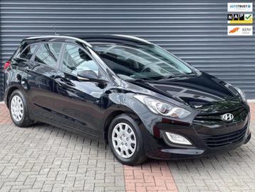 Hyundai I30 CW 1.4i i-Motion Business Cruise | Pdc | Navi |  beschikbaar voor biedingen