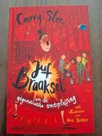 Juf Braaksel en de gigantische ontploffing - Carry Slee, Boeken, Ophalen of Verzenden, Zo goed als nieuw, Carry Slee