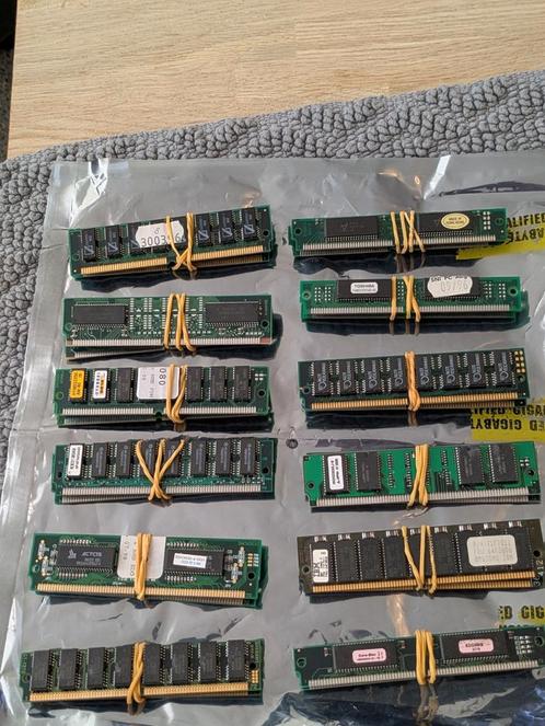 12 setjes van 16mb  geheugen. 72 pins, Computers en Software, Vintage Computers, Ophalen of Verzenden
