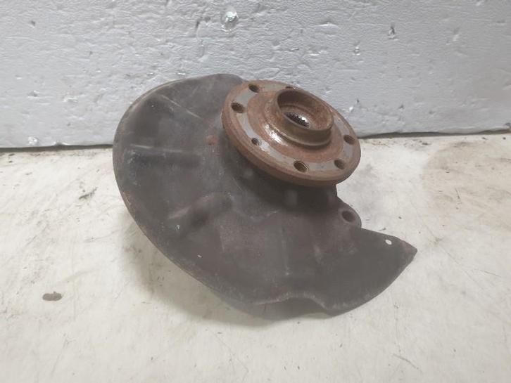 Wielnaaf Rechts Voor Volvo 480 (1987-08/1996-07), Auto-onderdelen, Ophanging en Onderstel, Volvo, Gebruikt