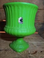 Retro Groen Vaasje met Ribbels, Gebruikt, Aardewerk of Porselein, Ophalen of Verzenden, Minder dan 50 cm