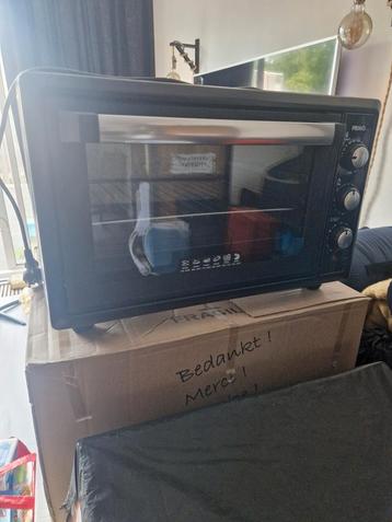 Primo oven.. hete lucht oven  beschikbaar voor biedingen