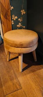 WOOOD Macaron Hocker - Velvet Taffy, Ophalen, Minder dan 50 cm, Gebruikt, Rond