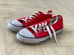 Veel gedragen schoenen, Ophalen of Verzenden, Rood, Sneakers of Gympen, Zo goed als nieuw