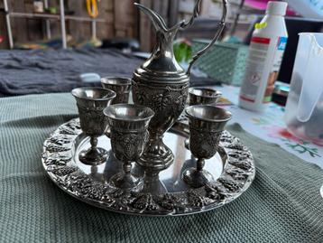 6 kiddush shabbat glazen met kan en dienblad beschikbaar voor biedingen