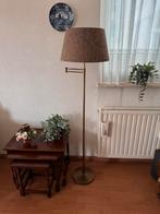 Mooie staande schemerlamp met brons kleurige voet, Ophalen, Zo goed als nieuw, 150 tot 200 cm