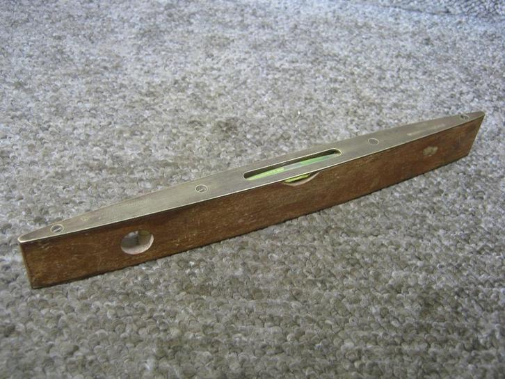 Waterpas. Rabone Chesterman nr. 1626, Antiek en Kunst, Antiek | Gereedschap en Instrumenten, Verzenden