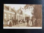 onbekende fotokaart Spoorstraat waar?, Verzamelen, Ansichtkaarten | Nederland, Groningen, Ongelopen, Voor 1920, Verzenden