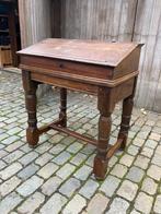 18e eeuw ca 1750 prachtige eikenhouten schrijftafel mooi!!, Antiek en Kunst, Antiek | Woonaccessoires, Ophalen