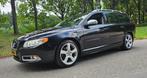 Volvo V70 2.0T R-Edition Automaat ! Xenon ! NL Auto ! Leder, 4 cilinders, Zwart, 203 pk, 750 kg