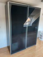 Grote kledingkast met schuifdeuren, Met deur(en), Overige materialen, Gebruikt, 150 tot 200 cm