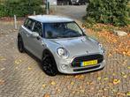 MINI Cooper 1.5i 102pk Apple CarPlay Alarm Cruise Control, Auto's, Mini, Voorwielaandrijving, Stof, Start-stop-systeem, Bedrijf