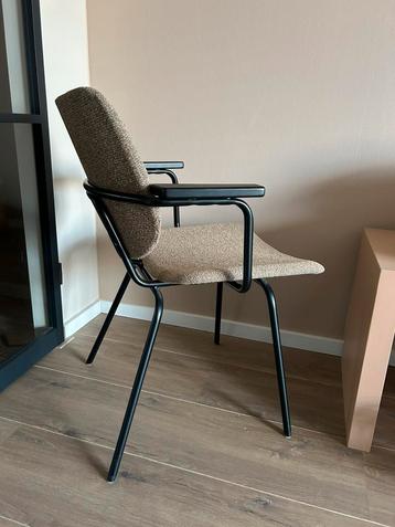 Twee eetkamerstoelen Bodilson beschikbaar voor biedingen