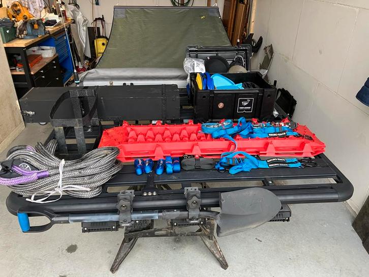 Suzuki Jimny 4gen Rhino Rack + Accessoires, Auto-onderdelen, Overige Auto-onderdelen, Ophalen