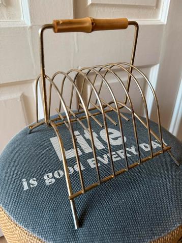 Vintage geroosterd brood houder beschikbaar voor biedingen