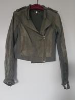 Supertrash groene suede zomer jas maat XS 34, Kleding | Dames, Supertrash, Ophalen of Verzenden, Maat 34 (XS) of kleiner, Gedragen