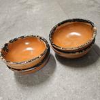 4 Griekse Handgemaakte Schalen - Zwarte Rand, Porselein of Keramiek, Schaal, Rond, Nieuw