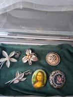 partijtje vintage broches en sjaalklemmen, Sieraden, Tassen en Uiterlijk, Broches, Ophalen of Verzenden, Gebruikt, Overige kleuren