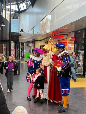 Sinterklaas Huren thuis en bedrijf beschikbaar voor biedingen