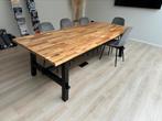SKOGSTA eettafel 235x100, Huis en Inrichting, Tafels | Eettafels, 200 cm of meer, Zo goed als nieuw, Vijf personen of meer, Rechthoekig