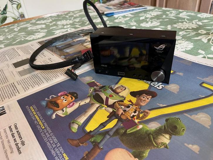 ASUS Republic Of Gamers Front Base Dual Bay Gaming Panel, Computers en Software, Computerbehuizingen, Zo goed als nieuw, Ophalen