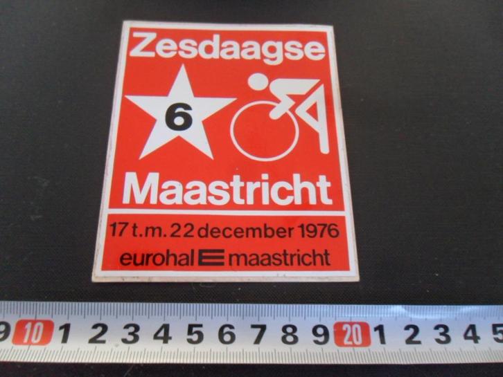 sticker Maastricht Zesdaagse 1976  wielrennen Fiets, Verzamelen, Stickers, Zo goed als nieuw, Bedrijf of Vereniging, Ophalen