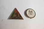 2 x ALF arab liberation front emblemen midden oosten, Verzamelen, Ophalen of Verzenden, Landmacht, Overige gebieden, Embleem of Badge