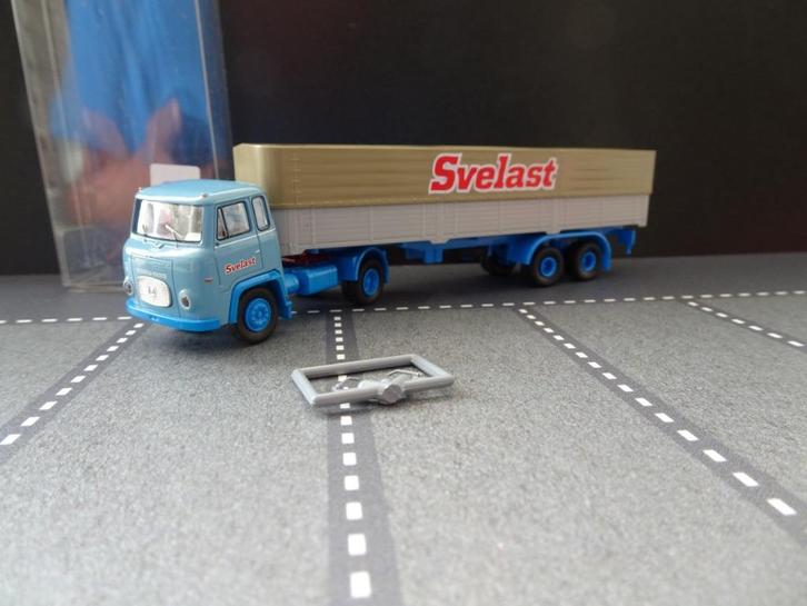 759 brekina scania lb76 svelast oplegger 1:87 truck trein, Hobby en Vrije tijd, Modelauto's | 1:87, Zo goed als nieuw, Bus of Vrachtwagen