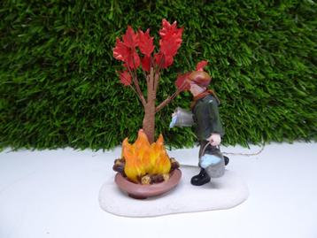 Luville Kerstdorp   Firehelp  --  600599 beschikbaar voor biedingen