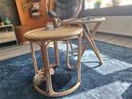 2 rotan bijzet tafels, Huis en Inrichting, Tafels | Bijzettafels, Minder dan 55 cm, Rond, Zo goed als nieuw, Hout