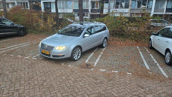 Passat 3.2 variant nieuwe ketting Dynaudio en dab+ TVS chip, Auto's, Volkswagen, Particulier, Passat, 4x4, ABS, Achteruitrijcamera