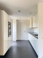 Hoogglans witte keuken met Gaggenau apparatuur, Ophalen, Wit, Dubbelwandige keuken, Zo goed als nieuw