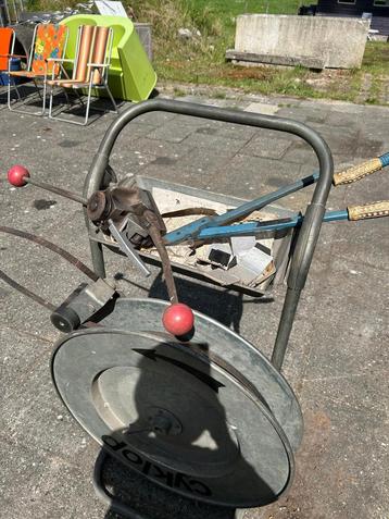 Om bundels mee in te binden beschikbaar voor biedingen