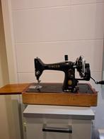 Singer handnaaimachine uit grootmoeders tijd, Hobby en Vrije tijd, Naaimachines en Toebehoren, Ophalen, Gebruikt, Naaimachine