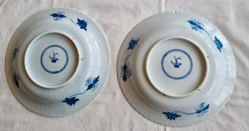 Blauwe witte Chinese Japanse borden bloemen vogels, Antiek en Kunst, Antiek | Porselein, Ophalen of Verzenden