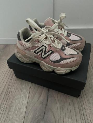 New Balance 9060 beschikbaar voor biedingen