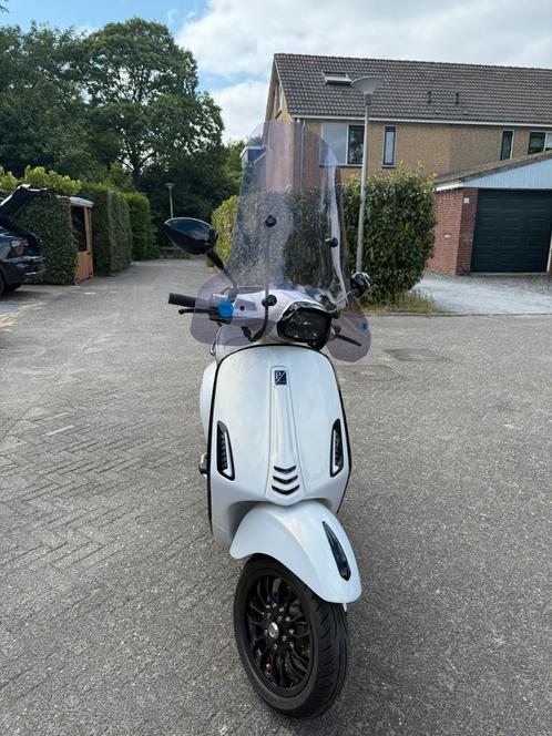 Piaggio Vespa Prinavera 4T White Gold (Nieuw Staat), Fietsen en Brommers, Scooters | Vespa, Zo goed als nieuw, Overige modellen