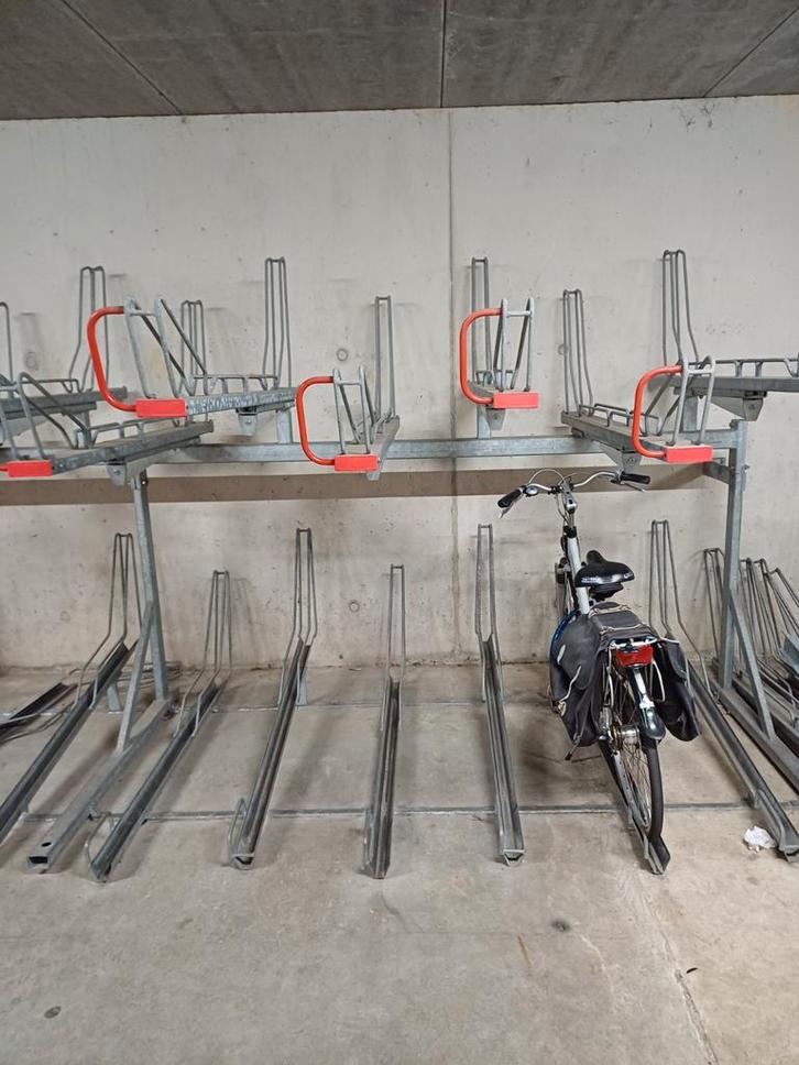 Degelijke fietsenrekken, Fietsen en Brommers, Fietsaccessoires | Fietsenrekken, Zo goed als nieuw, Ophalen of Verzenden