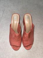 XIT Hakken - Stijlvol en Comfortabel!, Kleding | Dames, Pumps, Ophalen of Verzenden, Zo goed als nieuw, Rood