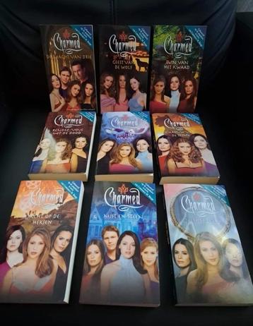 9 stuks Charmed pockets - Constance M. Burge beschikbaar voor biedingen
