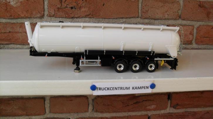 WSI  Bulktrailer., Hobby en Vrije tijd, Modelauto's | 1:50, Nieuw, Bus of Vrachtwagen, Wsi, Ophalen of Verzenden