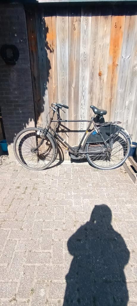 Oude herenfiets, Fietsen en Brommers, Fietsen | Cruisers en Lowriders, Gebruikt, Heren, Cruiser, Staal, Ophalen