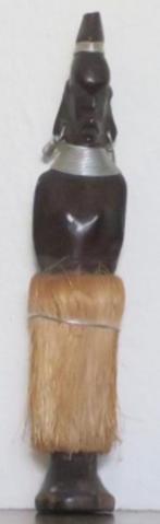 Afrikaans houten beeldje  18 cm, Ophalen of Verzenden
