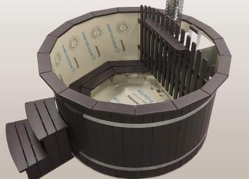 Hottub| Hot Tub | Houtgestookte Hot tub beschikbaar voor biedingen