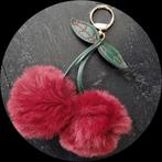 Tashanger kers sleutelhanger kersen pluche cherry pendant, Verzenden, Nieuw